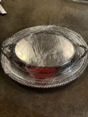Silver Plated Serving Dish with Lid - Oval International Silver 12”x9”